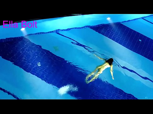 ❤️ Ech kann net ophalen ze kucken, jonk Blond gefaange schwammen plakeg am ELLA BOLT Resort Pool ❤❌ Pornovideo op Porno lb.porn-mz.ru